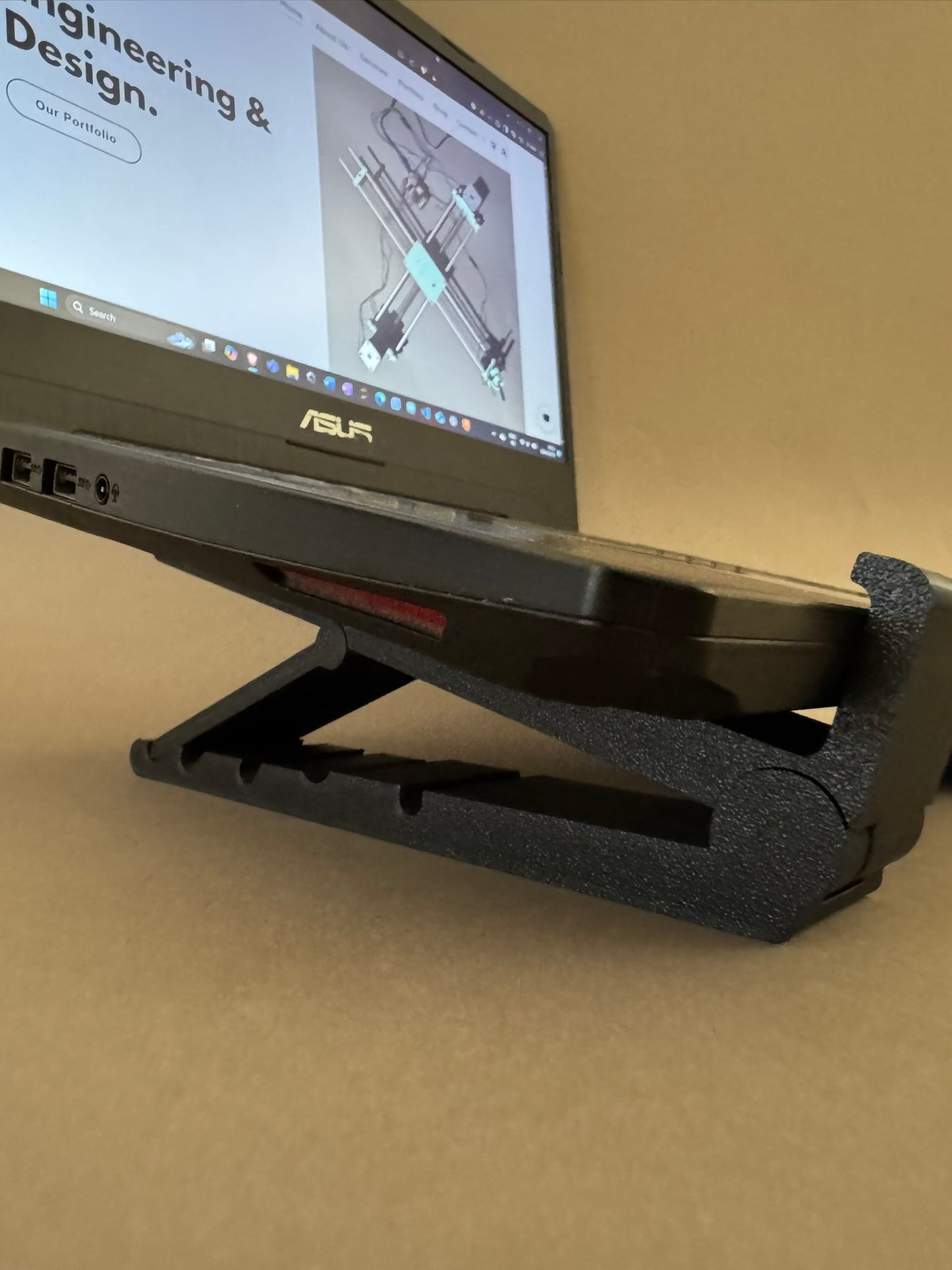 Adjustable Laptop Stand